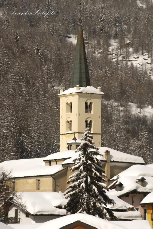 Hotel Meuble Meridiana Valtournenche Exterior foto